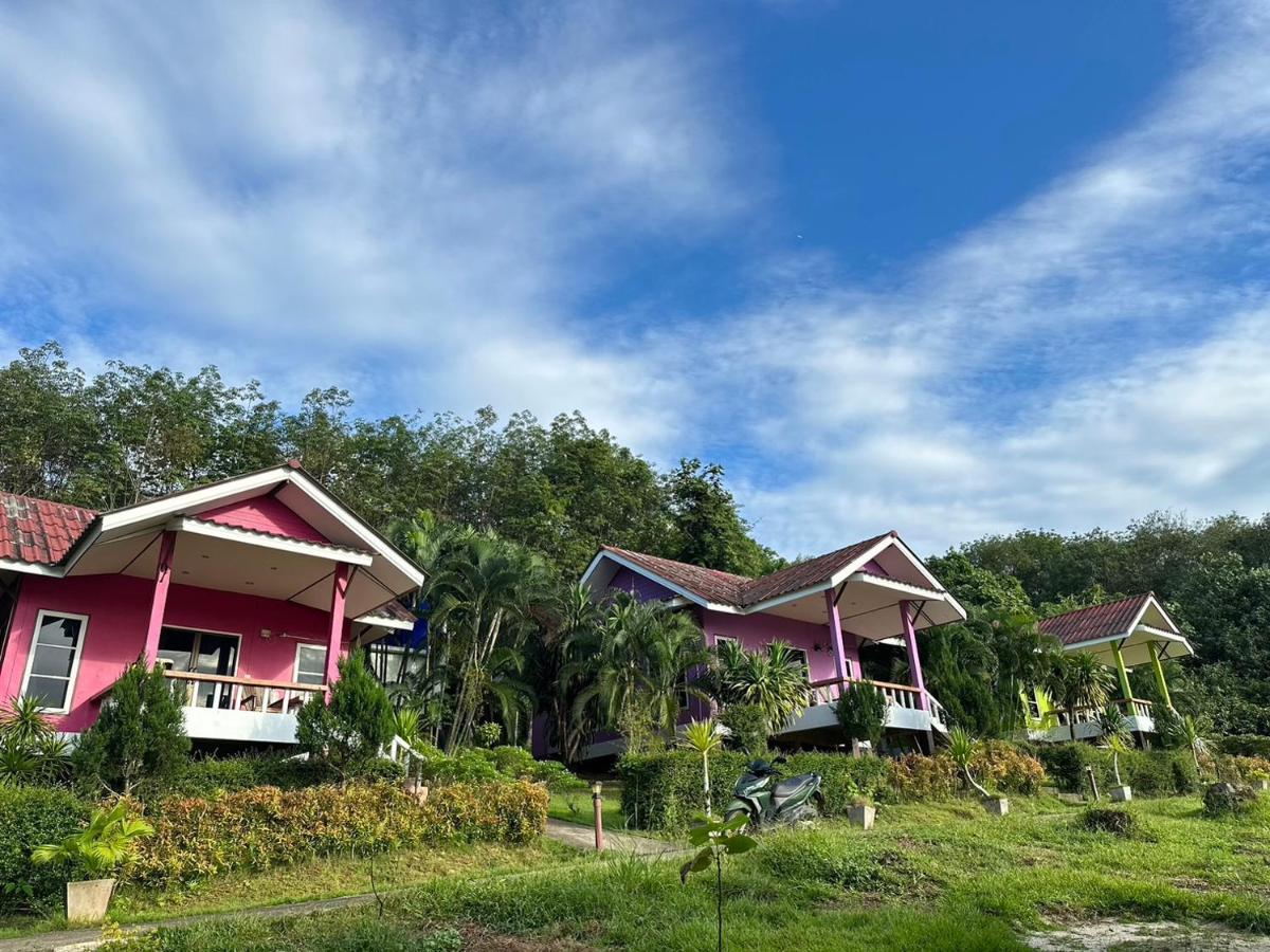 บ้านสวนปิยนันท์ เกาะยาวน้อย ภายนอก รูปภาพ